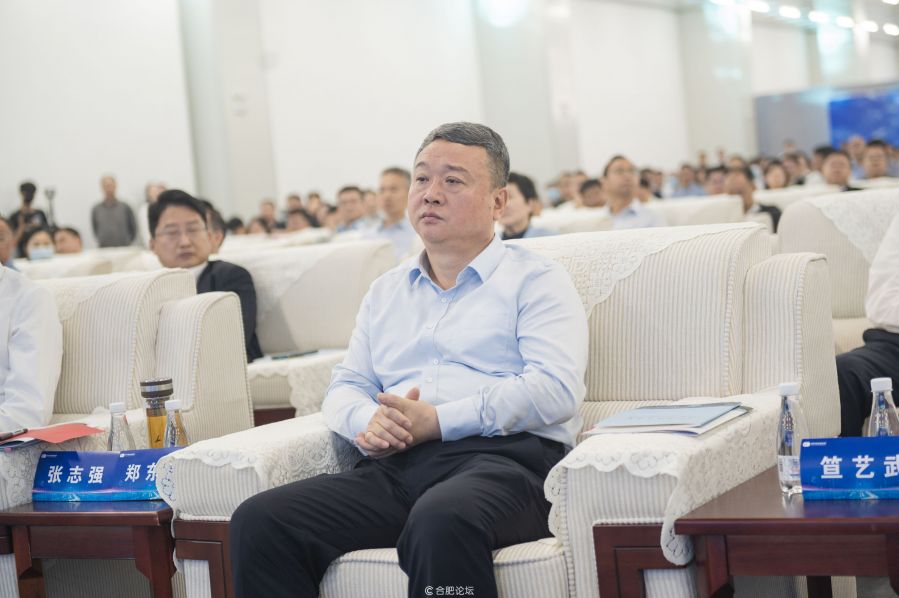 郑东涛.jpg